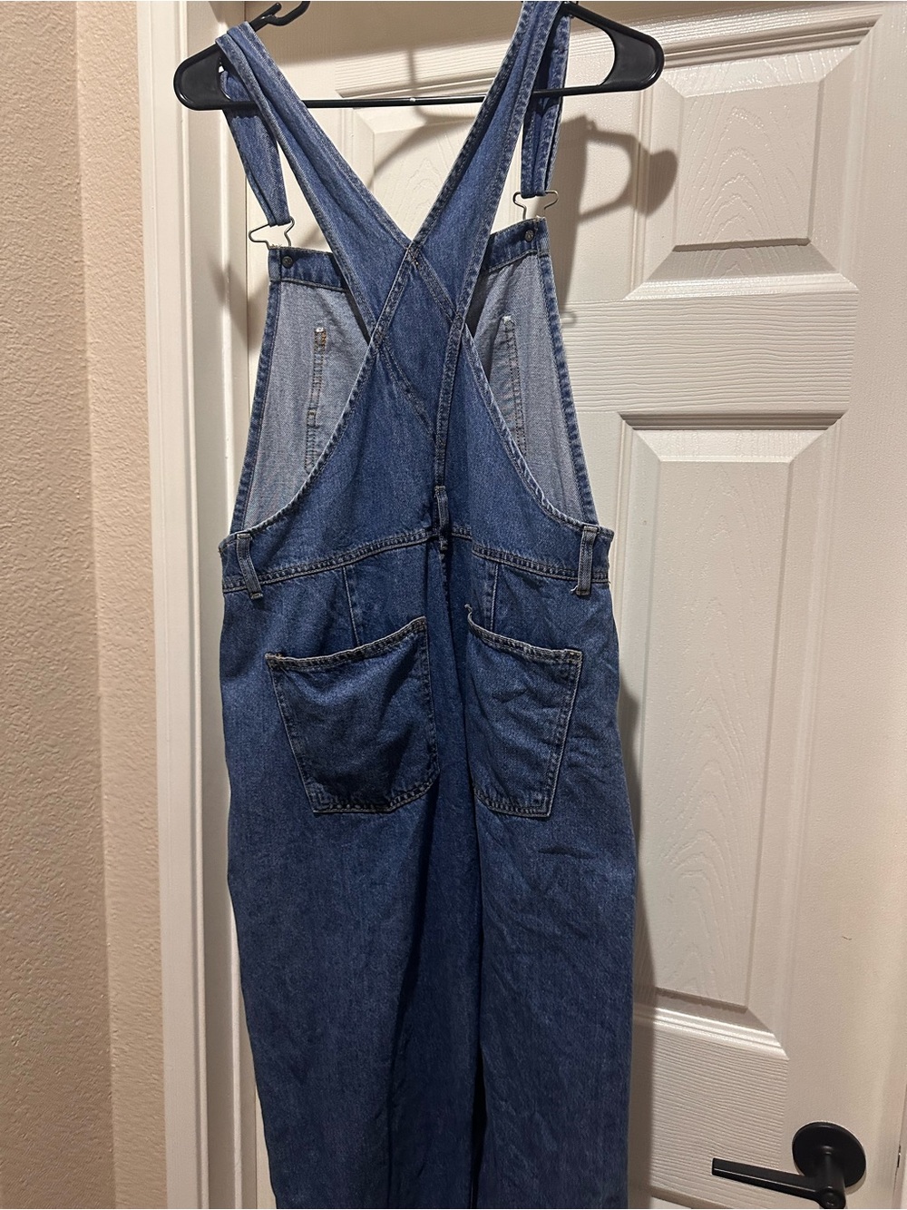 We the free free people Denim Overalls - Classic Blue Women’s Jeans Overalls - Picture 4 of 14